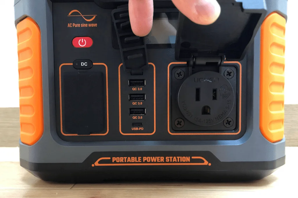 BALDR PIONEER330の送電ポート
